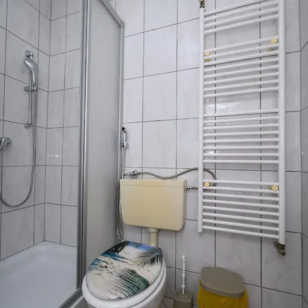 Haan Apartmán *